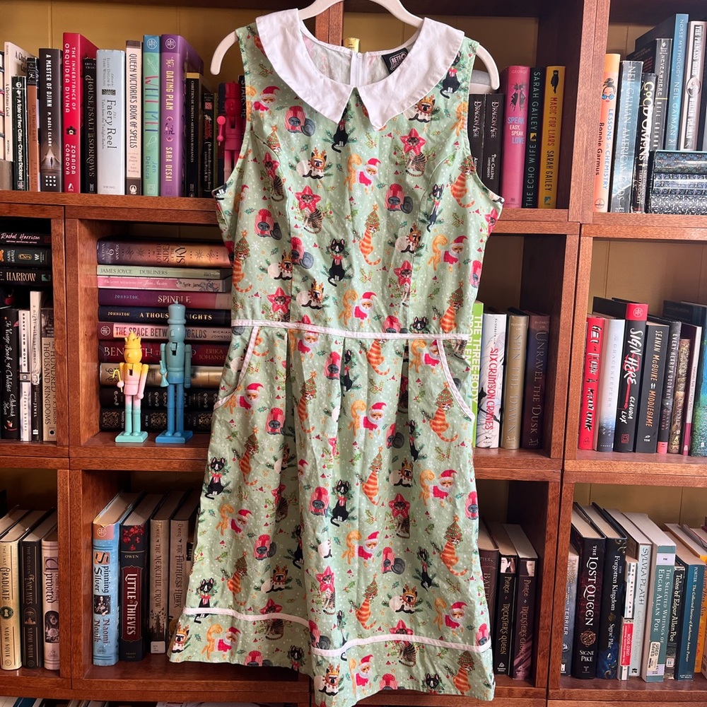 Retrolicious Grumpy Cat Holiday Christmas Dress